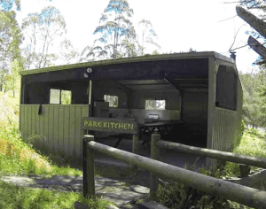 Queen Mary Falls Caravan Park camp-kitchen-outside2